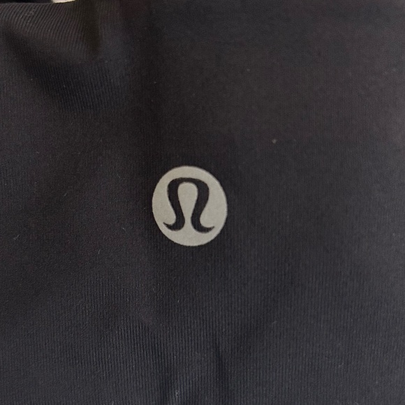 Lululemon Pushing Limits Bra- Black/ Size 4 - Picture 9 of 10